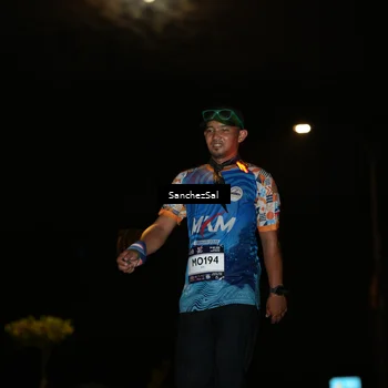 Runner Photo 7689238