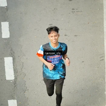Runner Photo 7689239