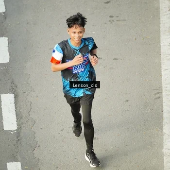 Runner Photo 7689243