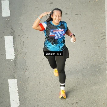 Runner Photo 7689245