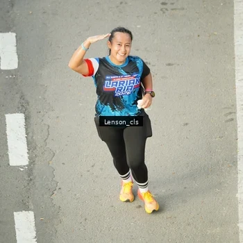 Runner Photo 7689247