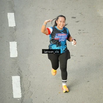 Runner Photo 7689251
