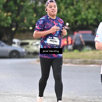 Runner Photo 7689258