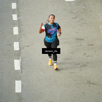 Runner Photo 7689278