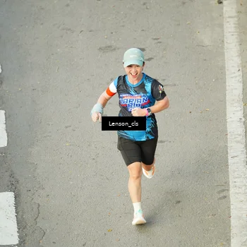 Runner Photo 7689290