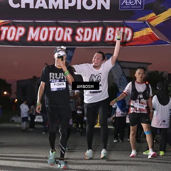Runner Photo 7689291