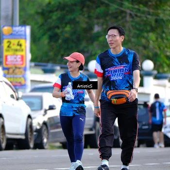 Runner Photo 7689297