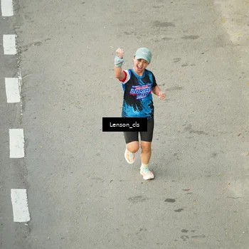 Runner Photo 7689304