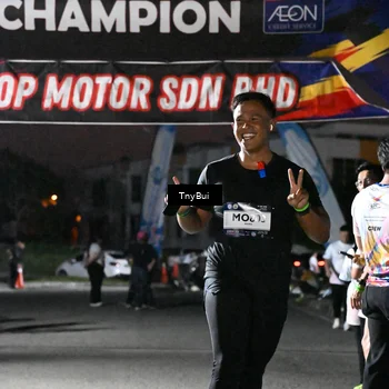 Runner Photo 7689311