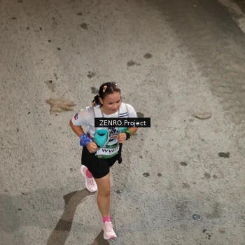 Runner Photo 7689332