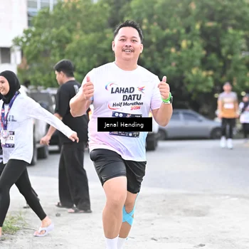 Runner Photo 7689339
