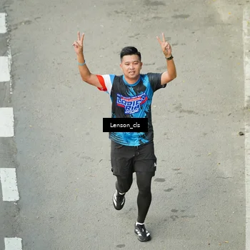 Runner Photo 7689345