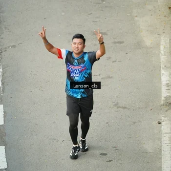 Runner Photo 7689346