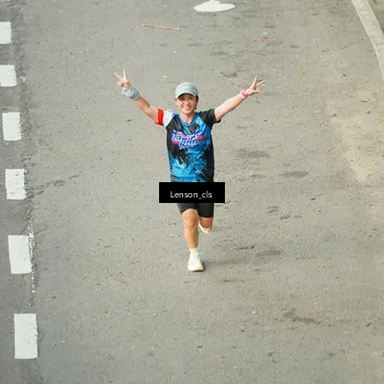 Runner Photo 7689347