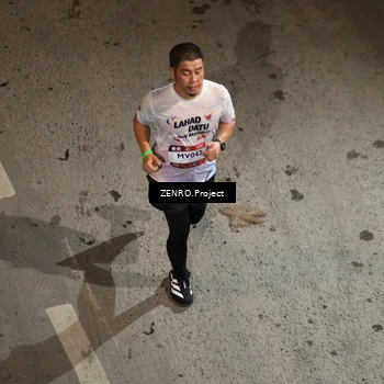 Runner Photo 7689351