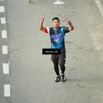 Runner Photo 7689360