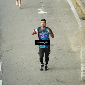 Runner Photo 7689364