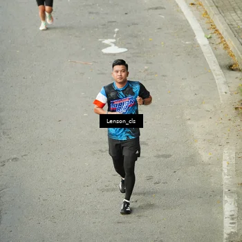 Runner Photo 7689367