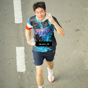 Runner Photo 7689383