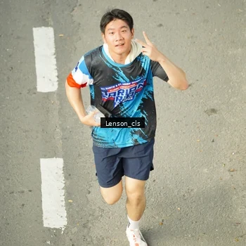 Runner Photo 7689384