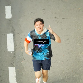 Runner Photo 7689396