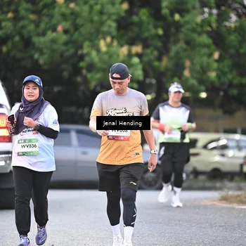 Runner Photo 7689399