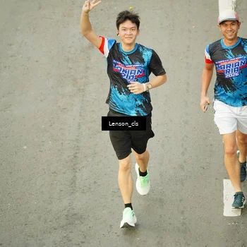 Runner Photo 7689428