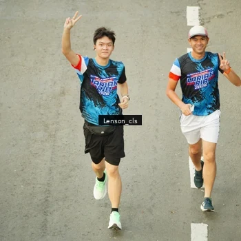 Runner Photo 7689434