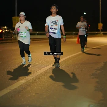 Runner Photo 7689451