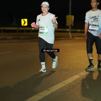 Runner Photo 7689458
