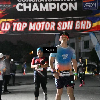 Runner Photo 7689464