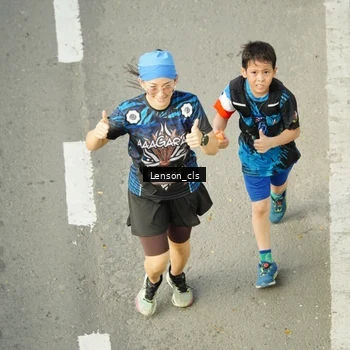 Runner Photo 7689478