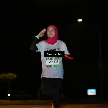 Runner Photo 7689479
