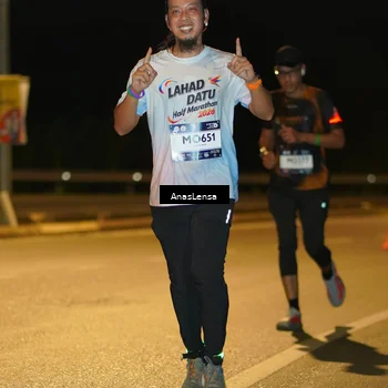 Runner Photo 7689491