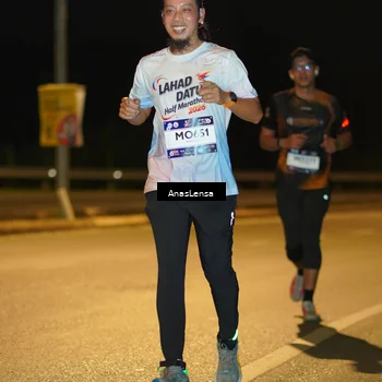 Runner Photo 7689501