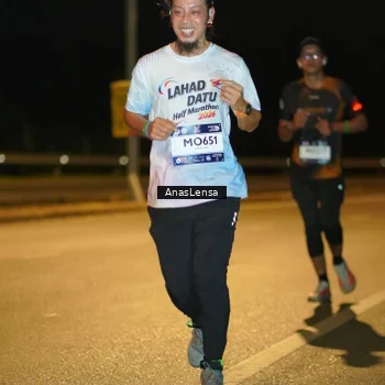 Runner Photo 7689503