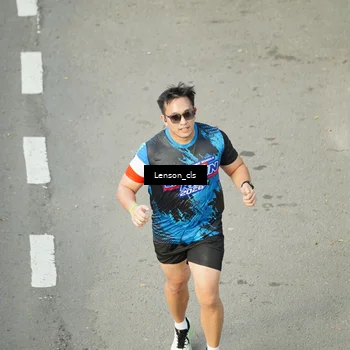 Runner Photo 7689530