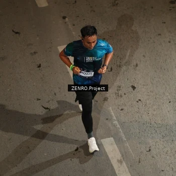 Runner Photo 7689534