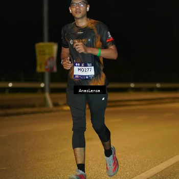 Runner Photo 7689535