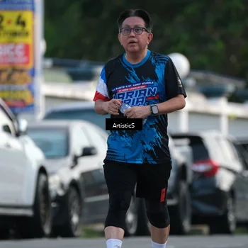 Runner Photo 7689551