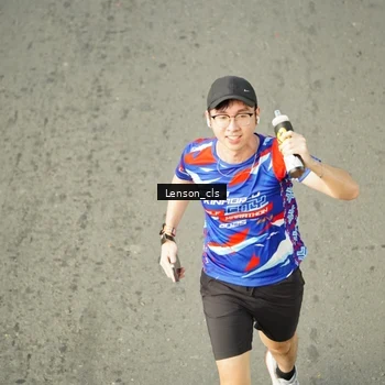 Runner Photo 7689558