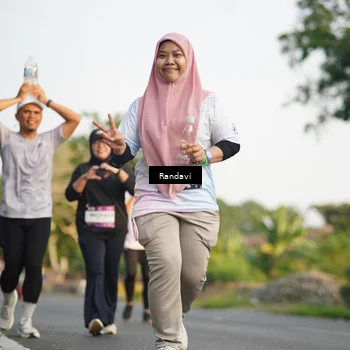 Runner Photo 7689570