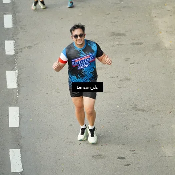 Runner Photo 7689579
