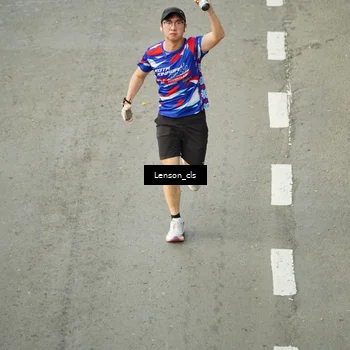 Runner Photo 7689585