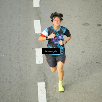 Runner Photo 7689592