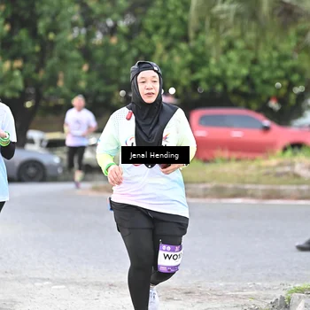 Runner Photo 7689596
