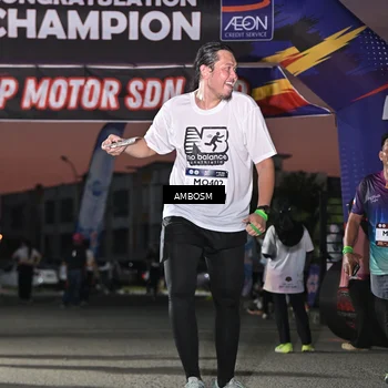 Runner Photo 7689604