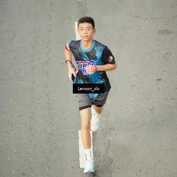 Runner Photo 7689615