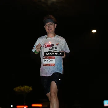 Runner Photo 7689642