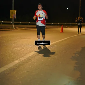 Runner Photo 7689643